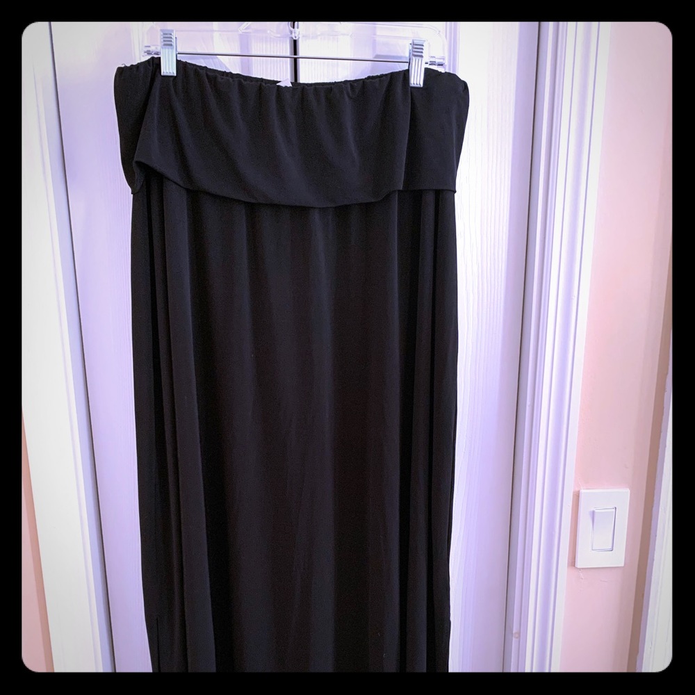 Long black skirt